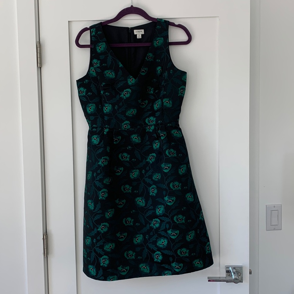 Floral J crew dress. Minimal wear. Flattering just dont reach for it